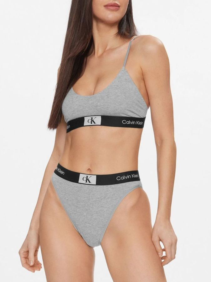 Unlined triangle bra (with panties included)