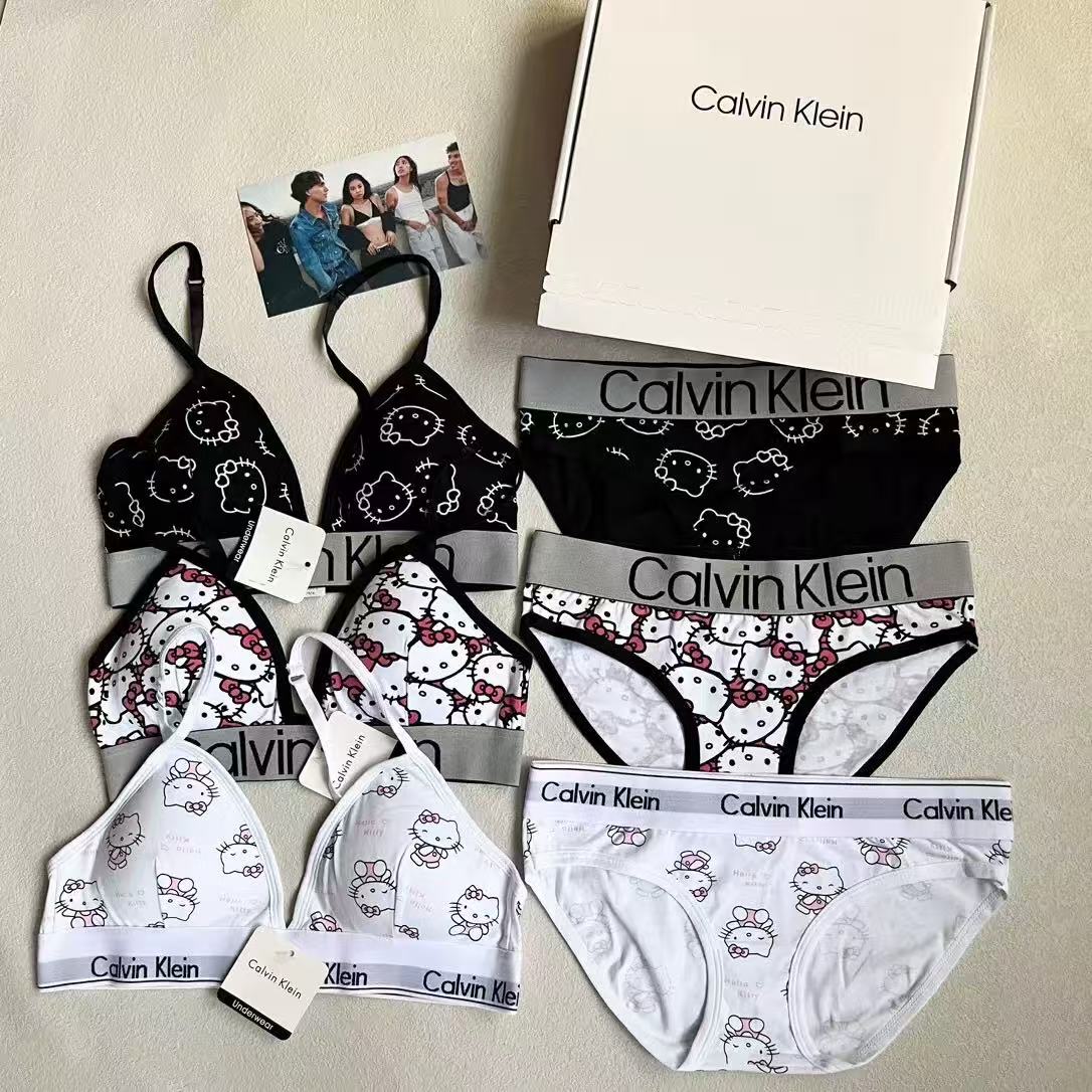 Unlined triangle bra (with panties included)