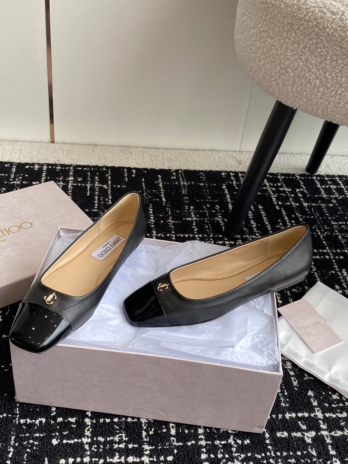 J**C* new high quality flat shoes