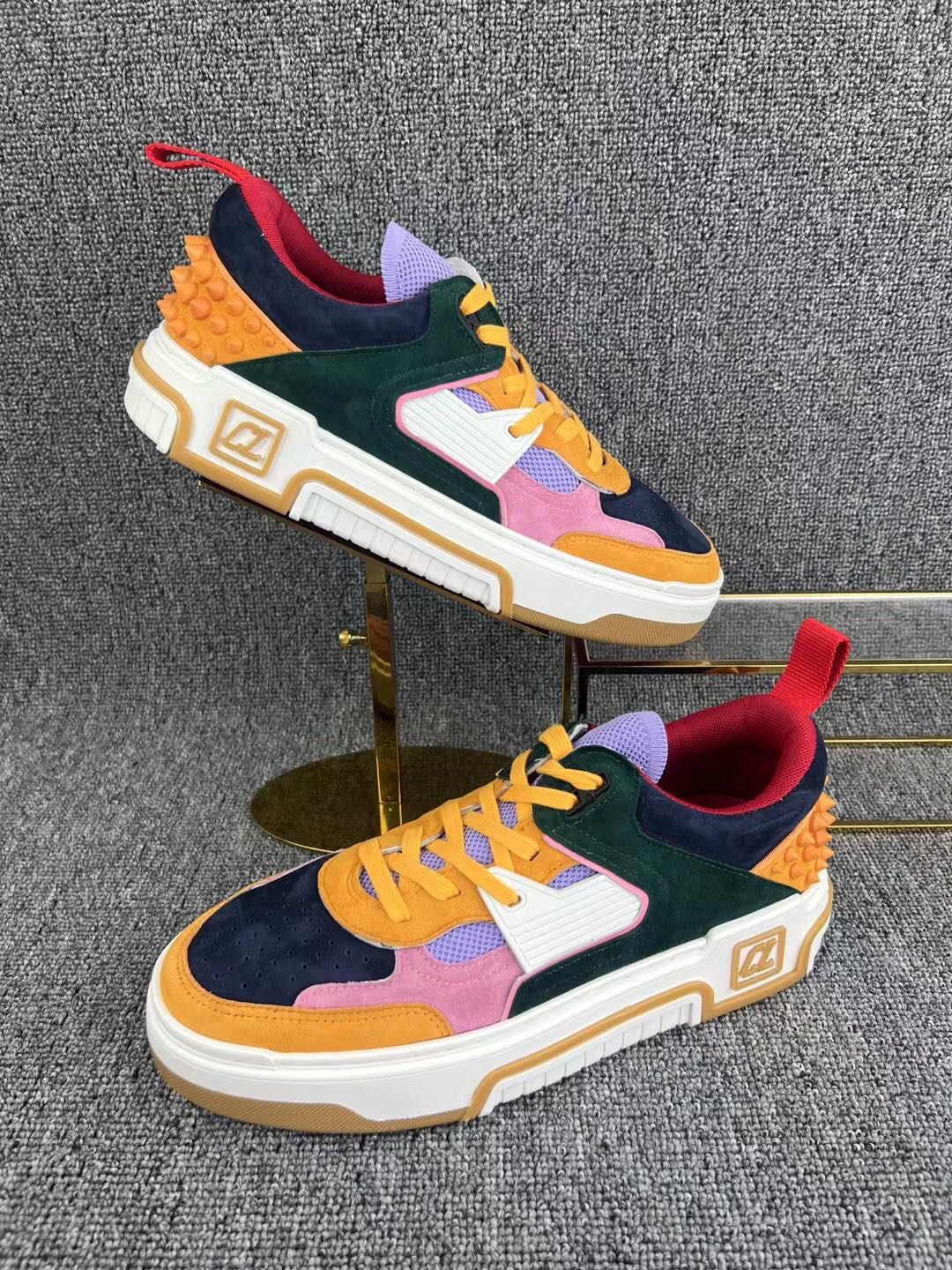 Loubouti* new  1: 1 VIP red sole sneakers multiple color options