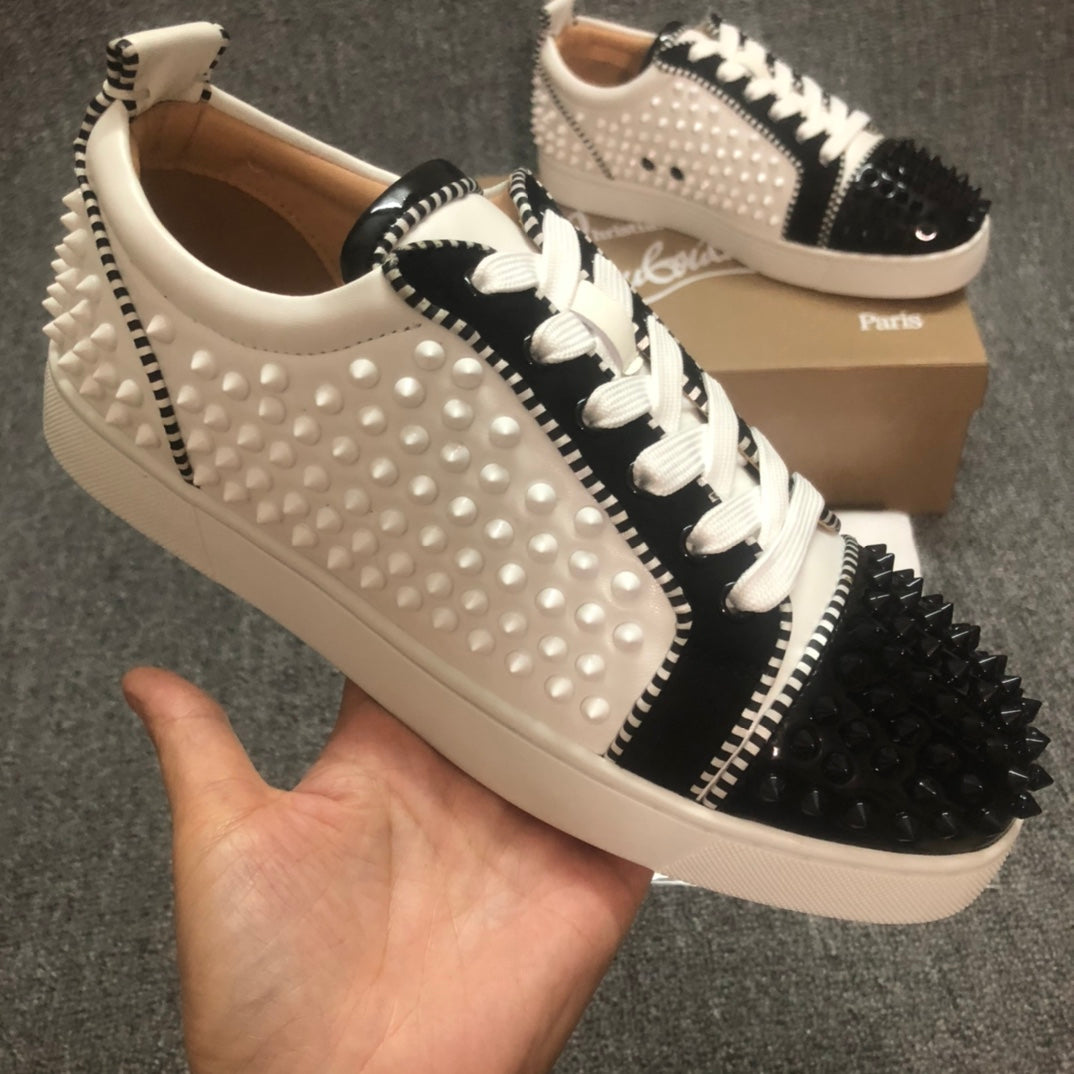 Loubouti* new rivet shoes