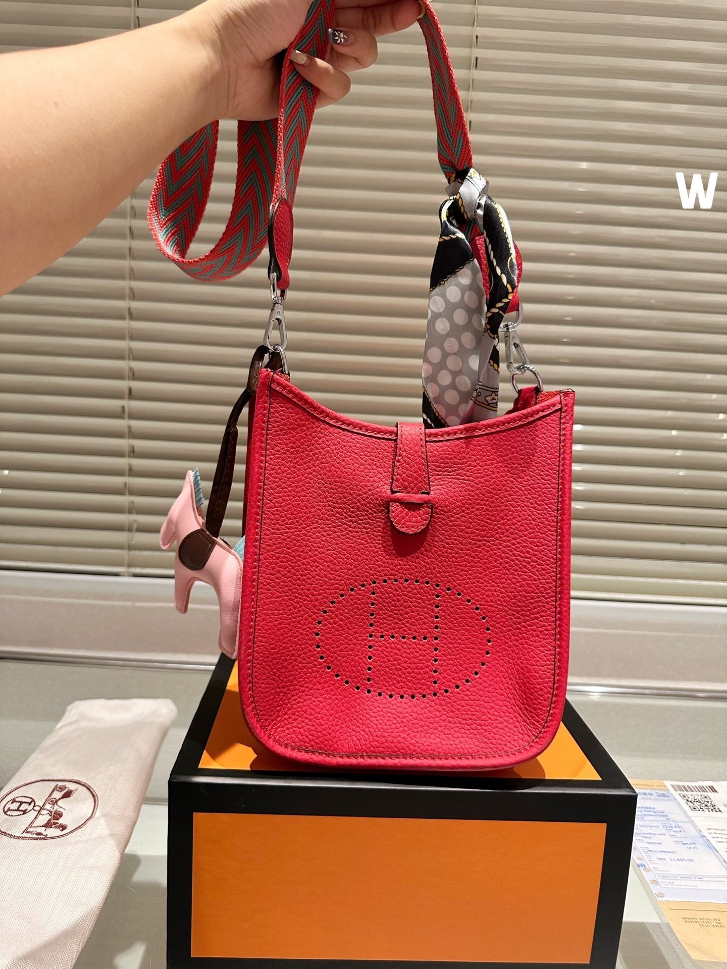 H  New Bags