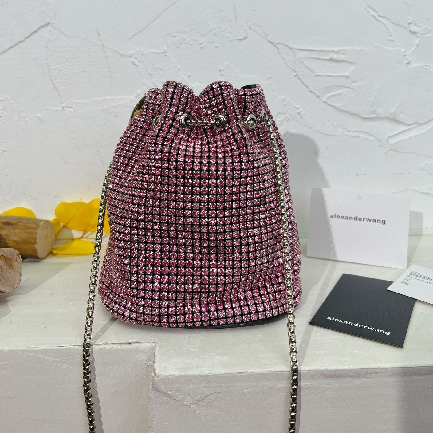 **Wang new full diamond bucket bag