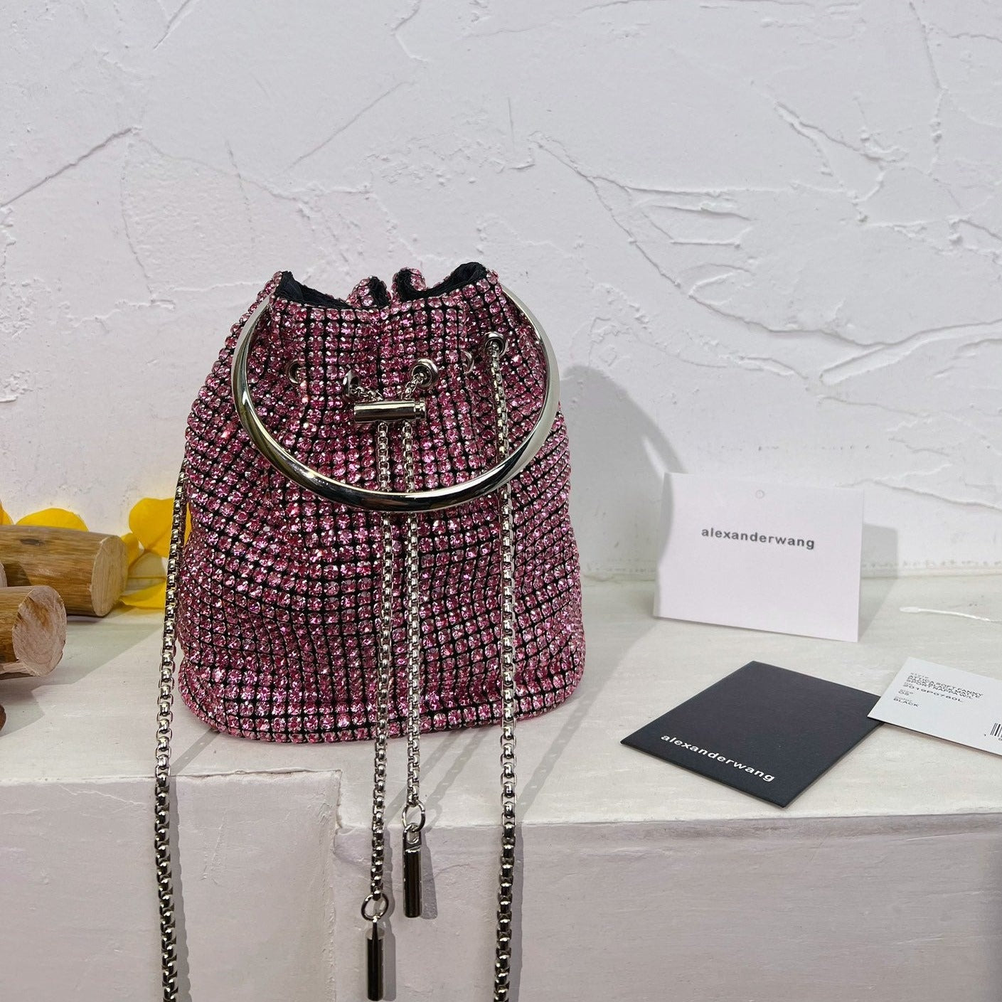 **Wang new full diamond bucket bag