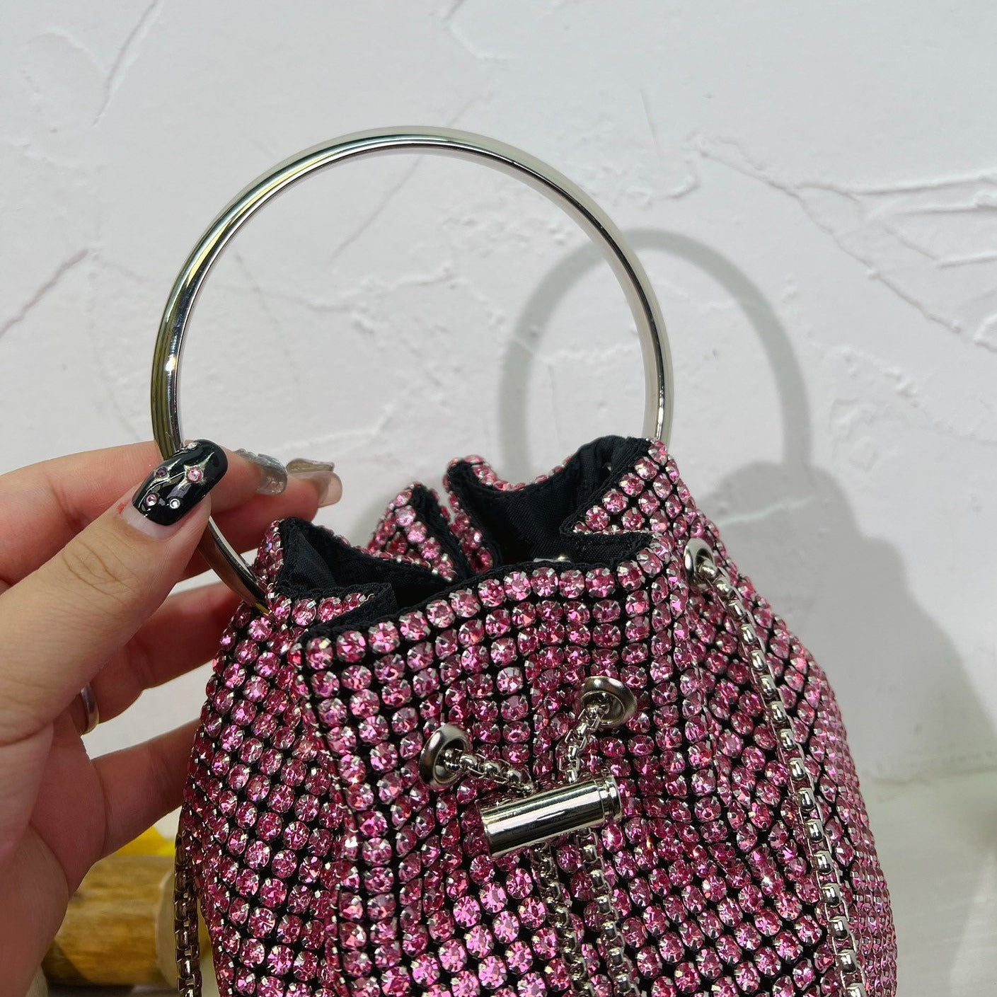 **Wang new full diamond bucket bag