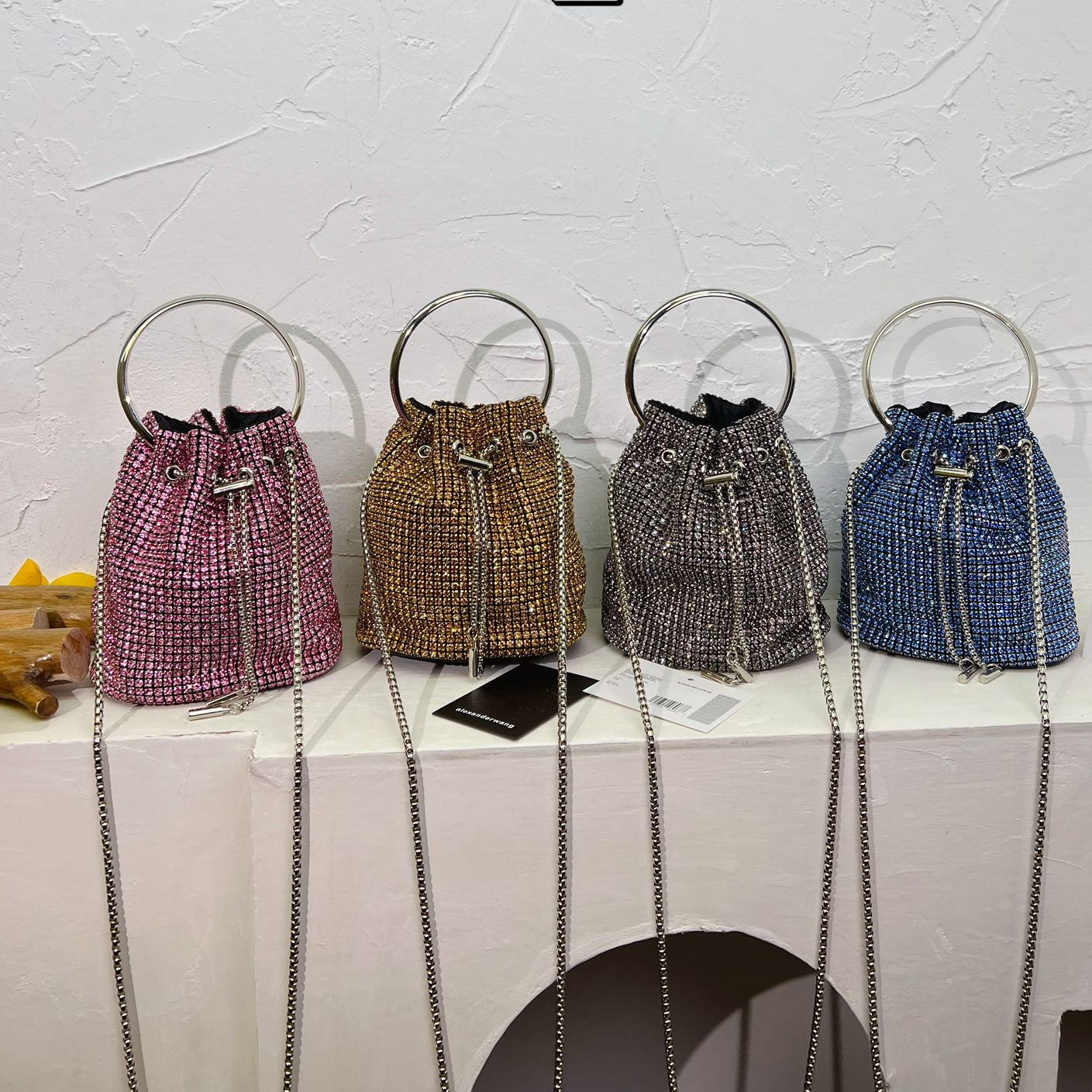 **Wang new full diamond bucket bag