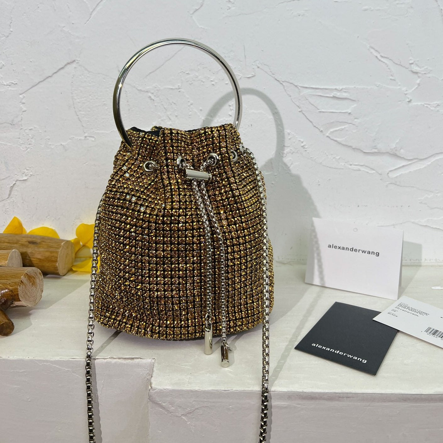 **Wang new full diamond bucket bag