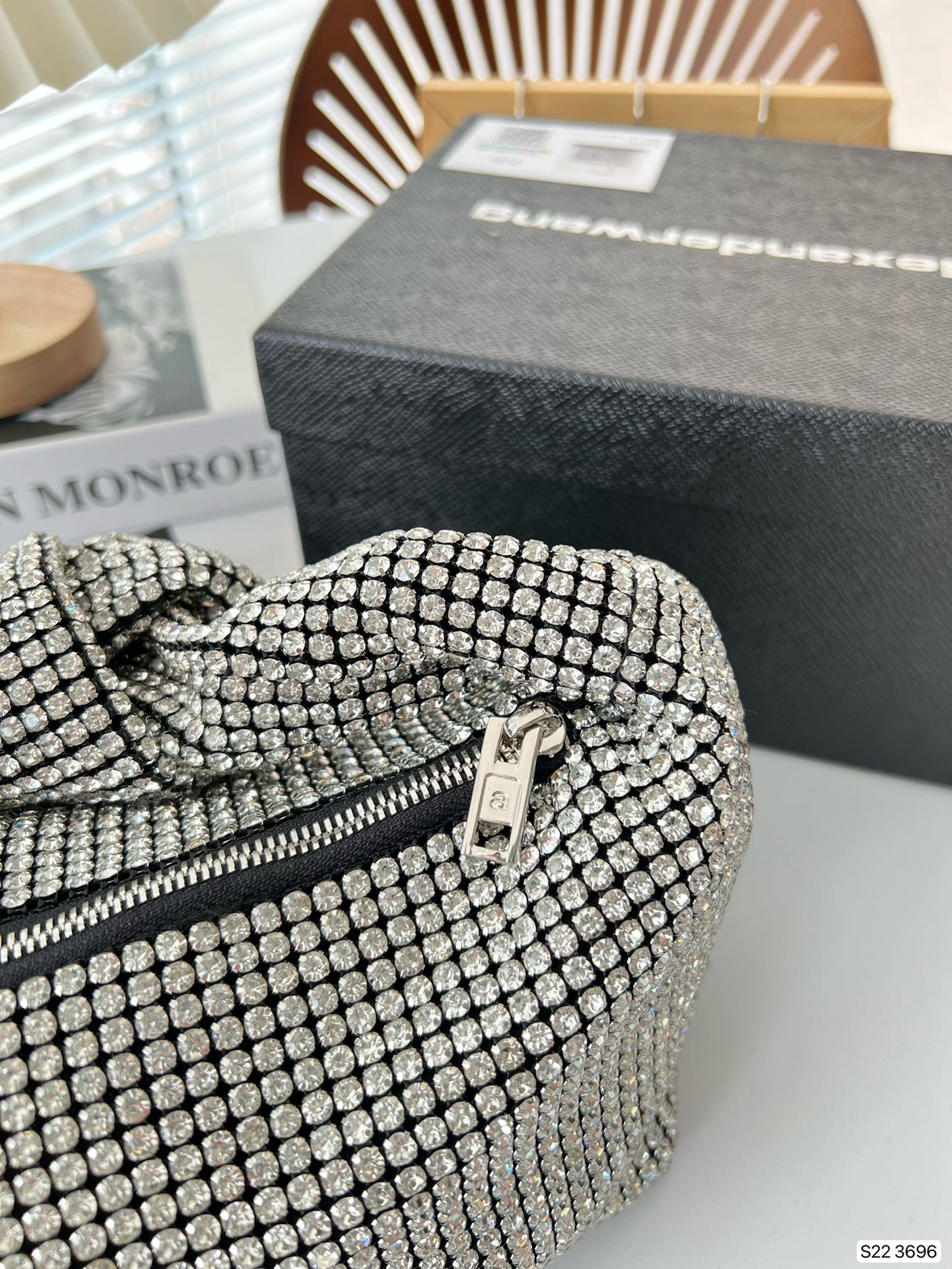 **Wang new full diamond bag