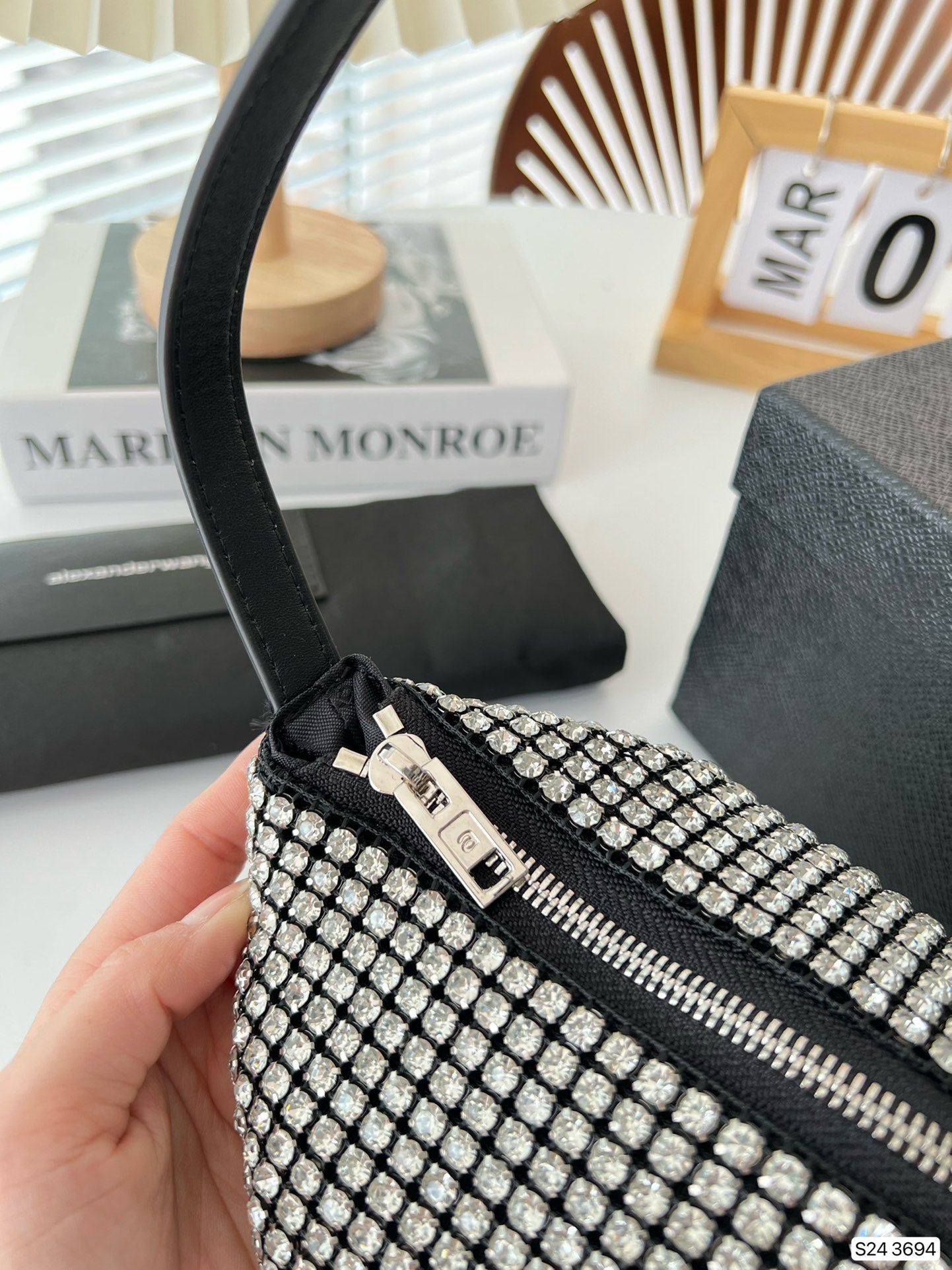 **Wang new full diamond bag