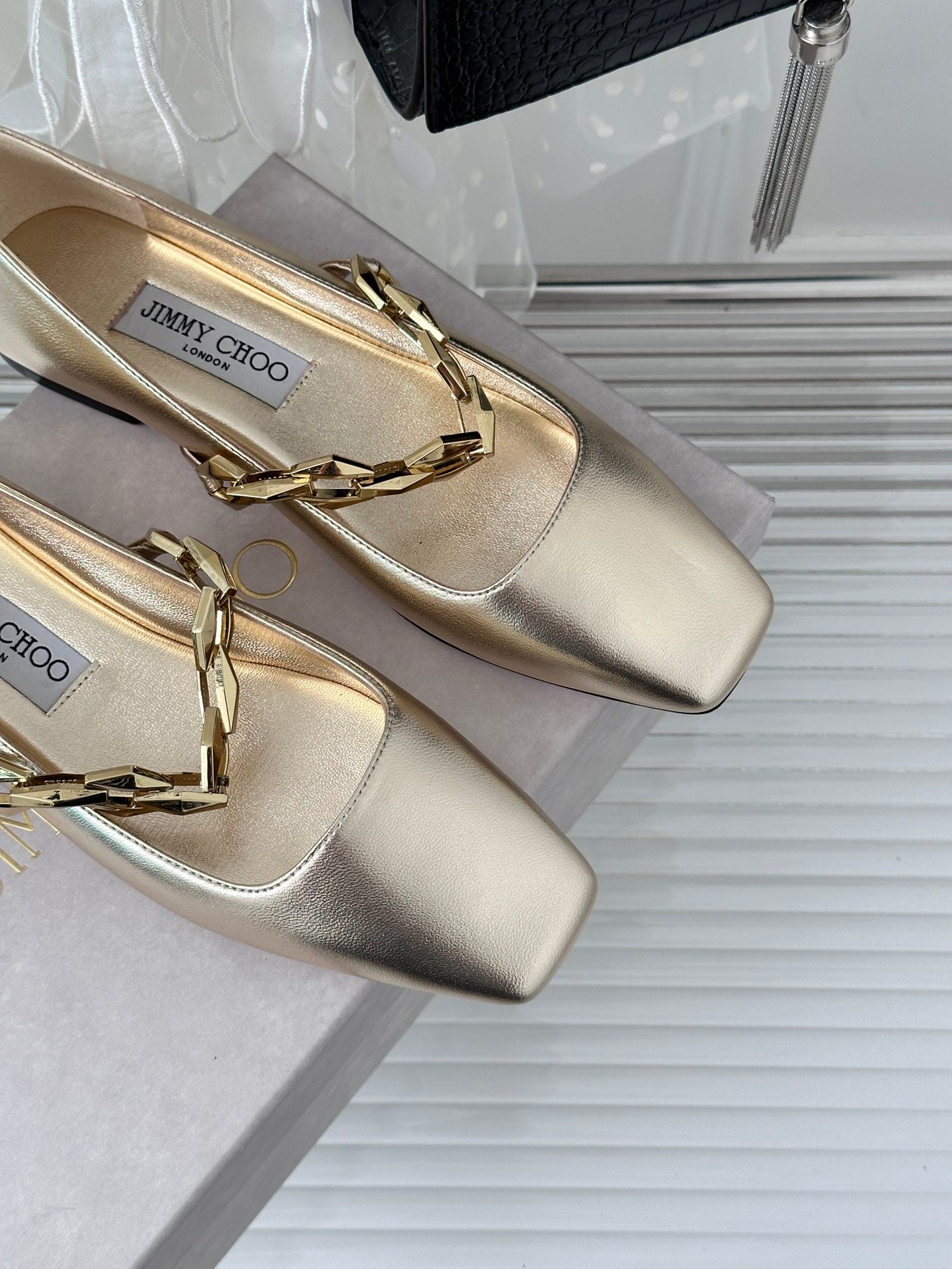 J**C*  1:1 VIP new high quality metal chain small square toe Mary Jane shoes