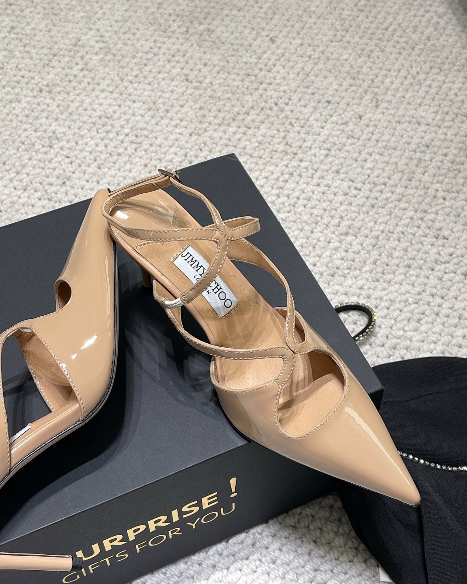 J**C* new high quality patent leather cross small high heels