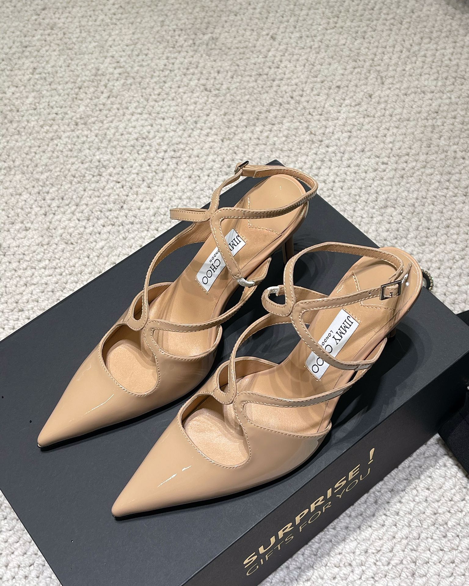 J**C* new high quality patent leather cross small high heels