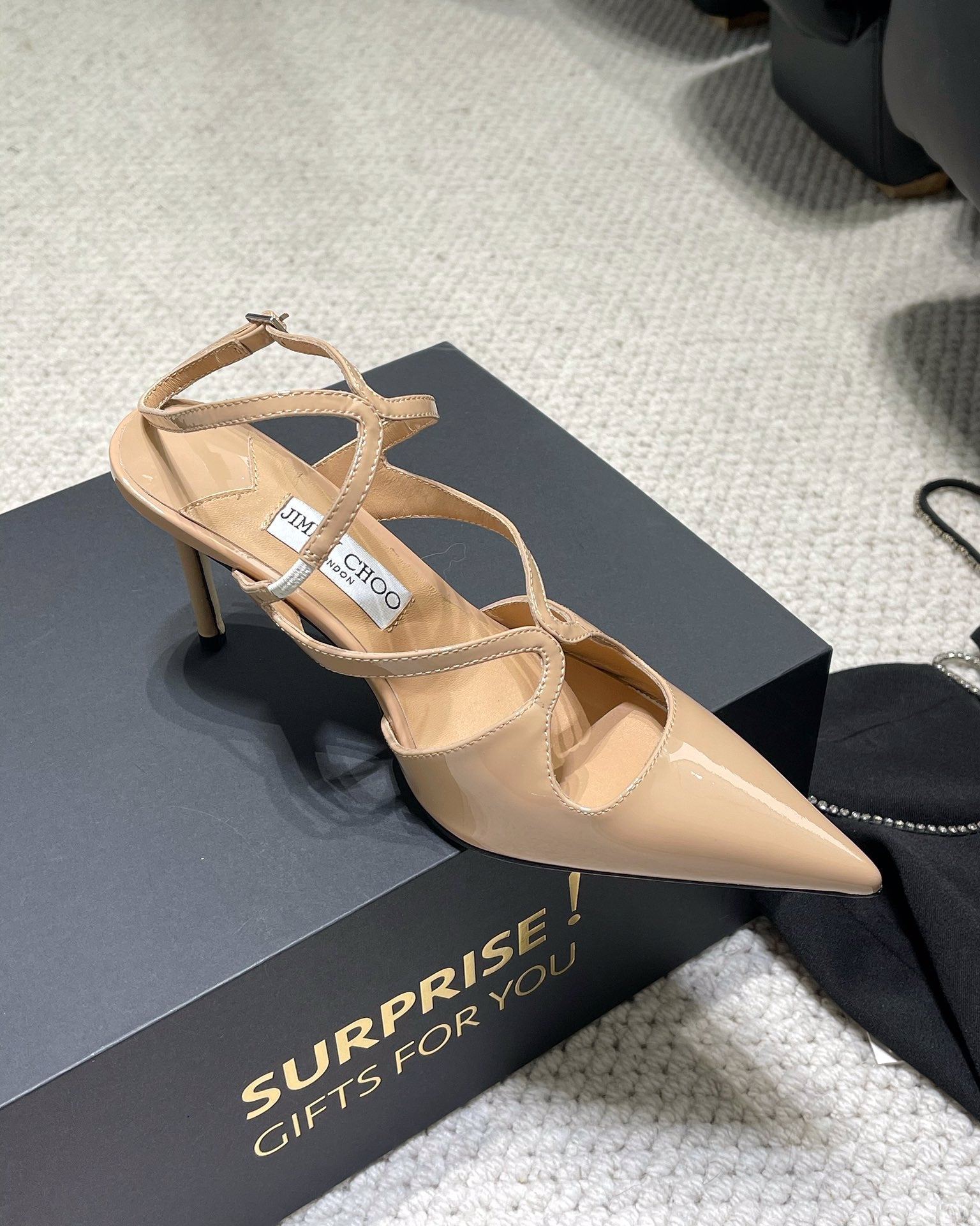 J**C* new high quality patent leather cross small high heels