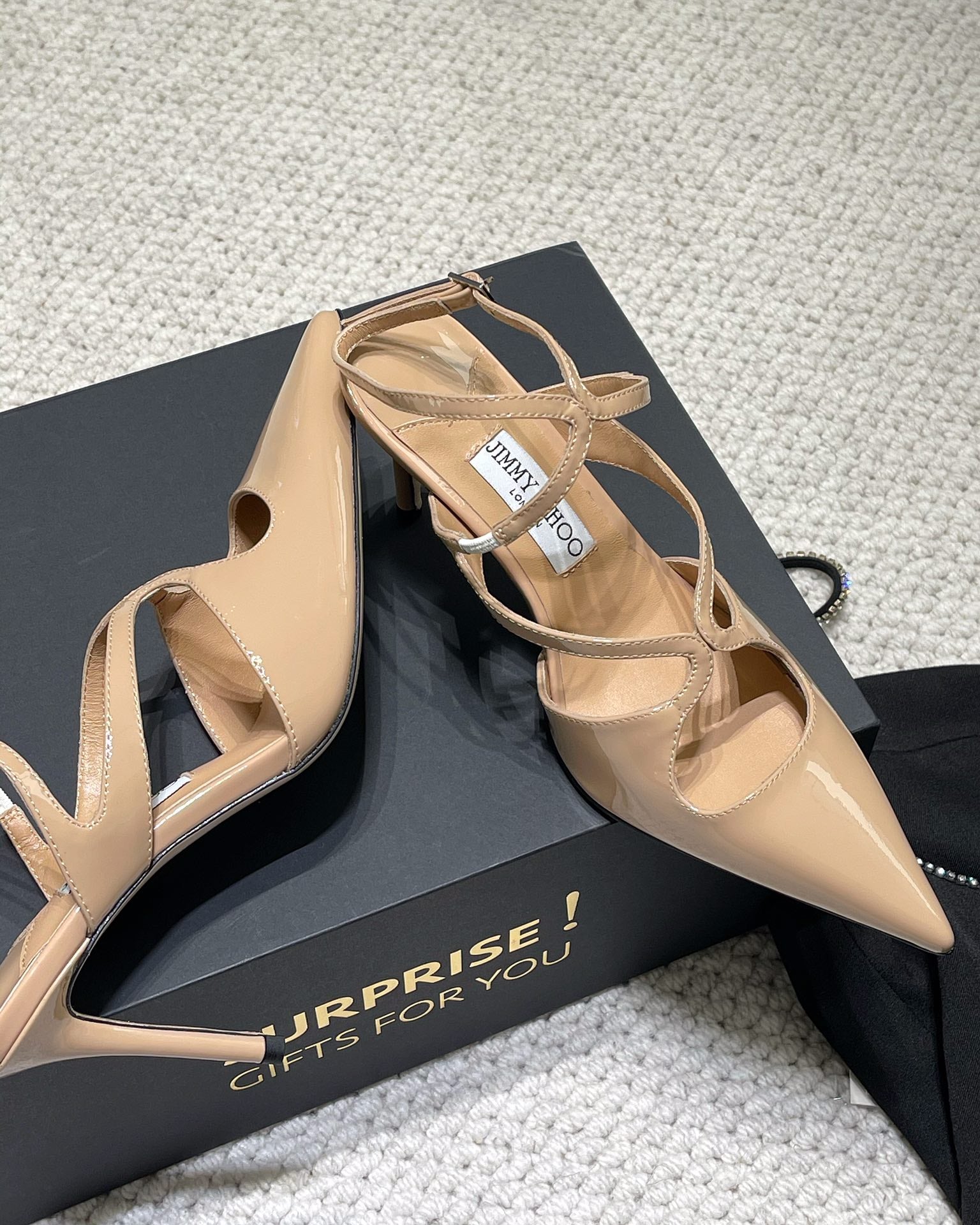 J**C* new high quality patent leather cross small high heels