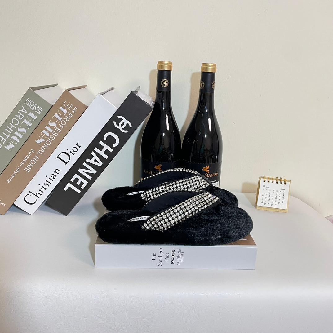 Wang new rhinestone fur mop