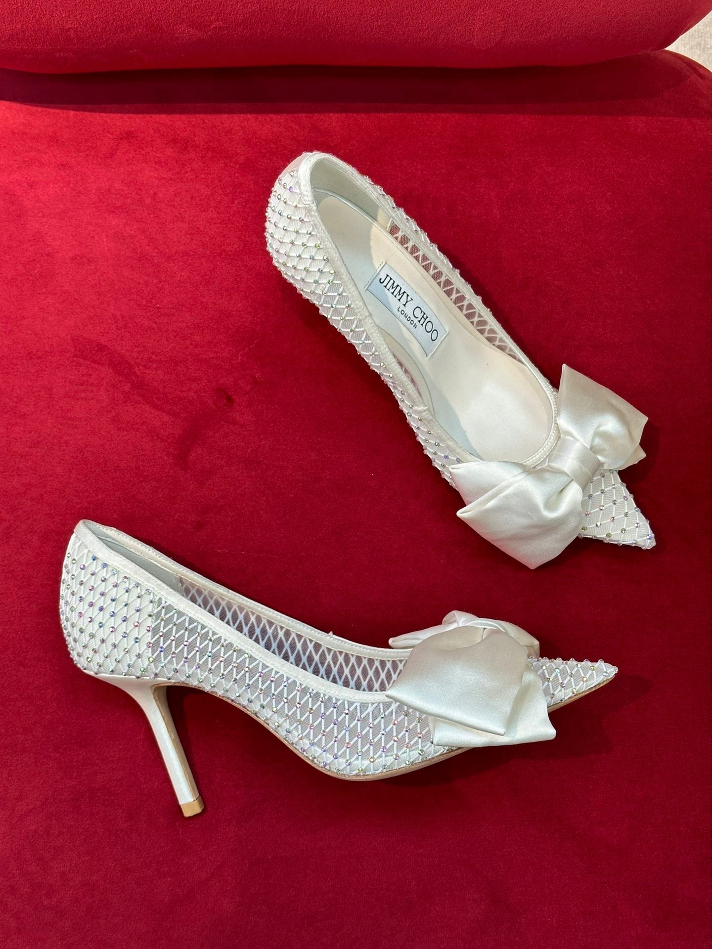 JC satin has its own luster, oversized French bow, elegant and romantic