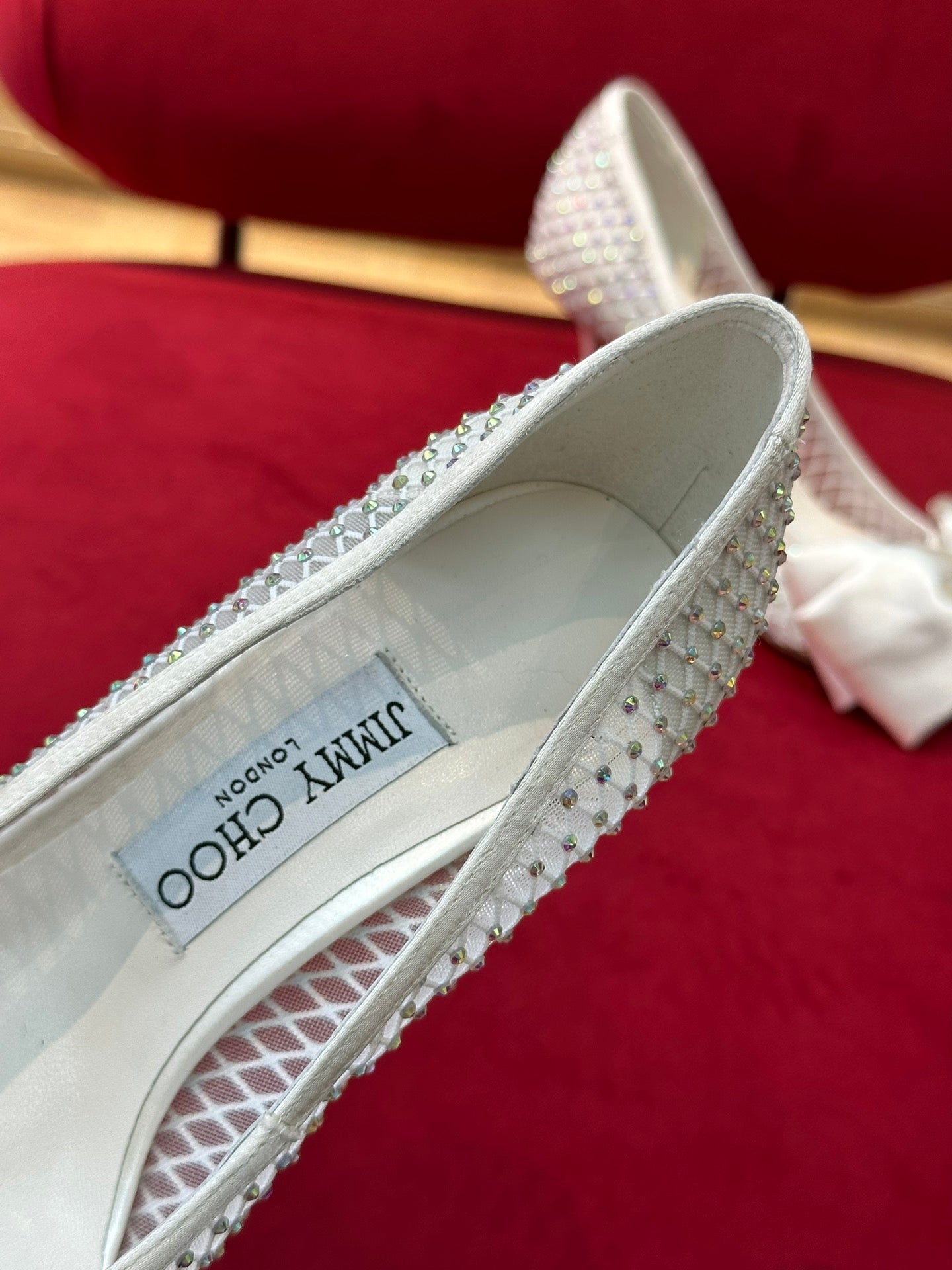 JC satin has its own luster, oversized French bow, elegant and romantic