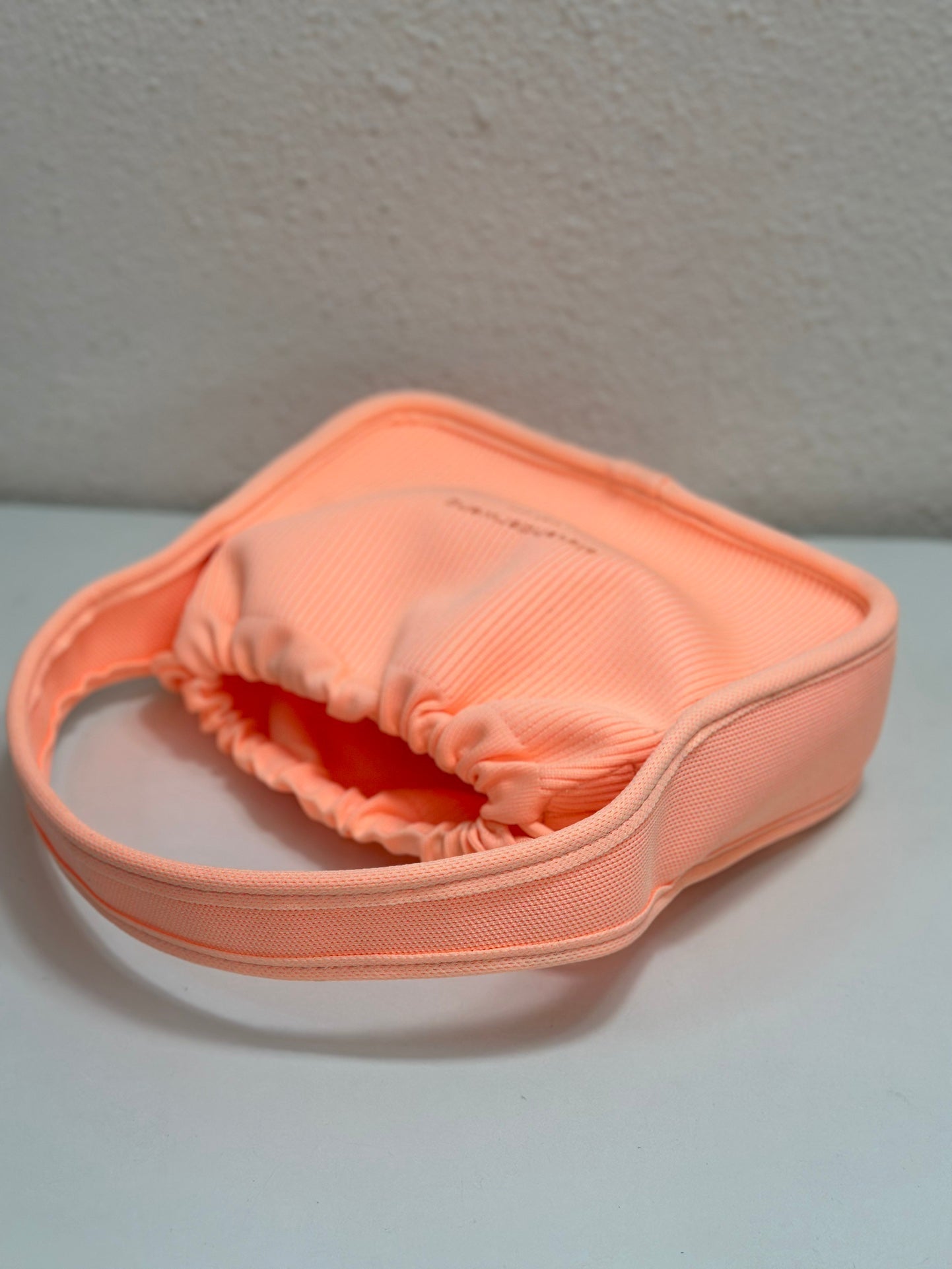 Wang new knitted bag