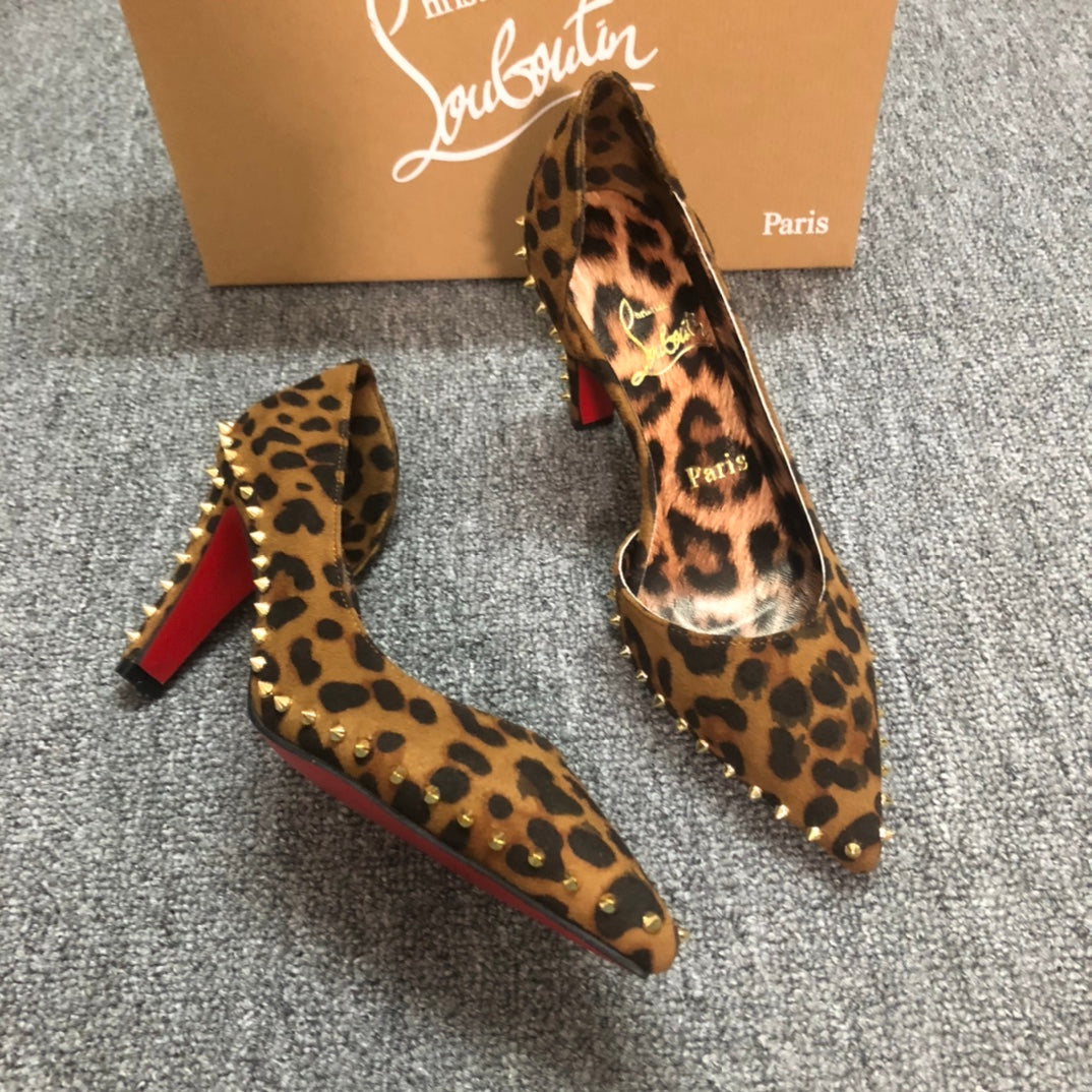 Loubouti* new pointed toe leopard print willow high heels