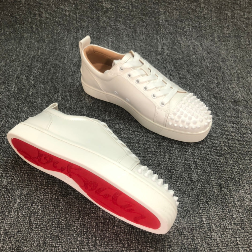 Loubouti* new rivet shoes