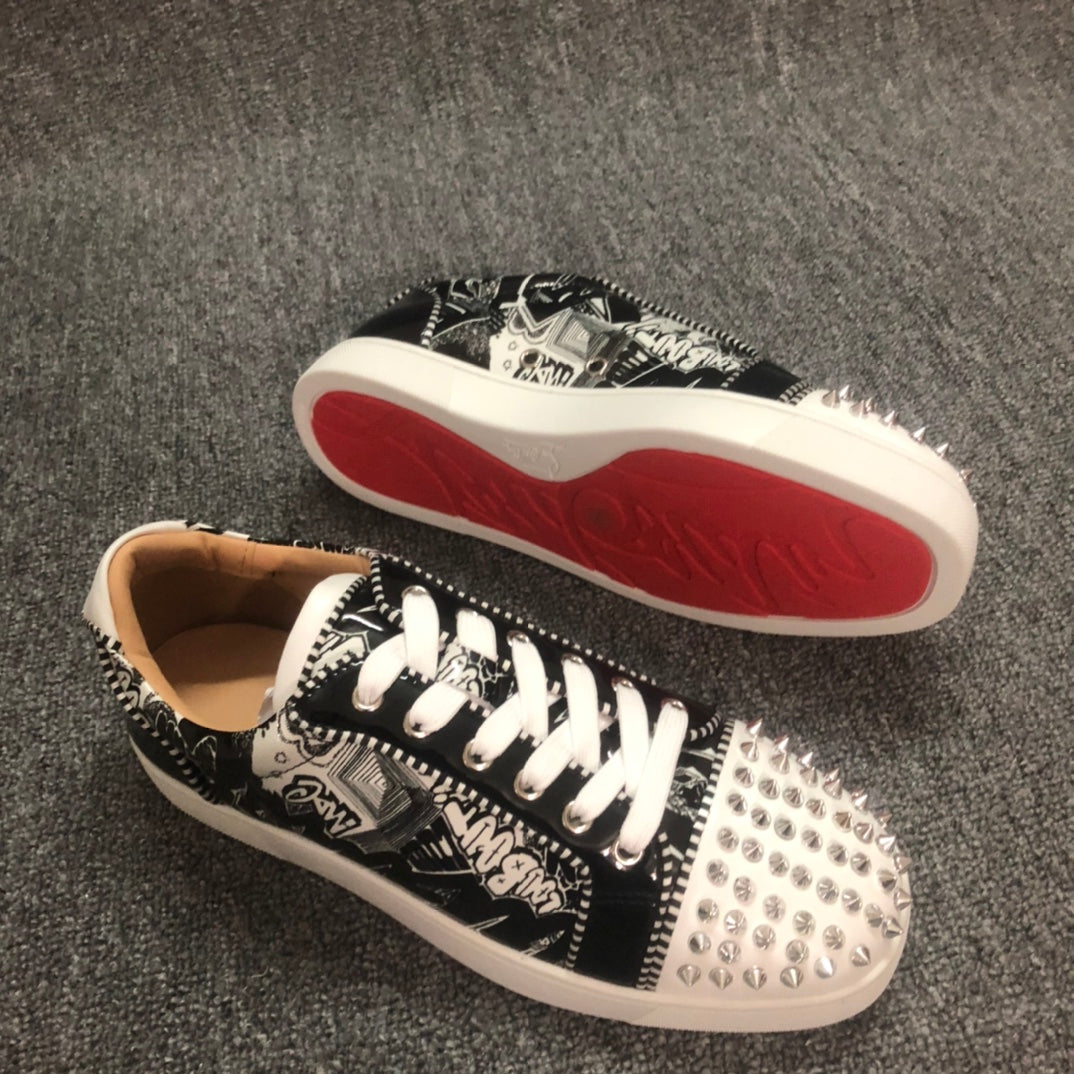 Loubouti* new rivet shoes