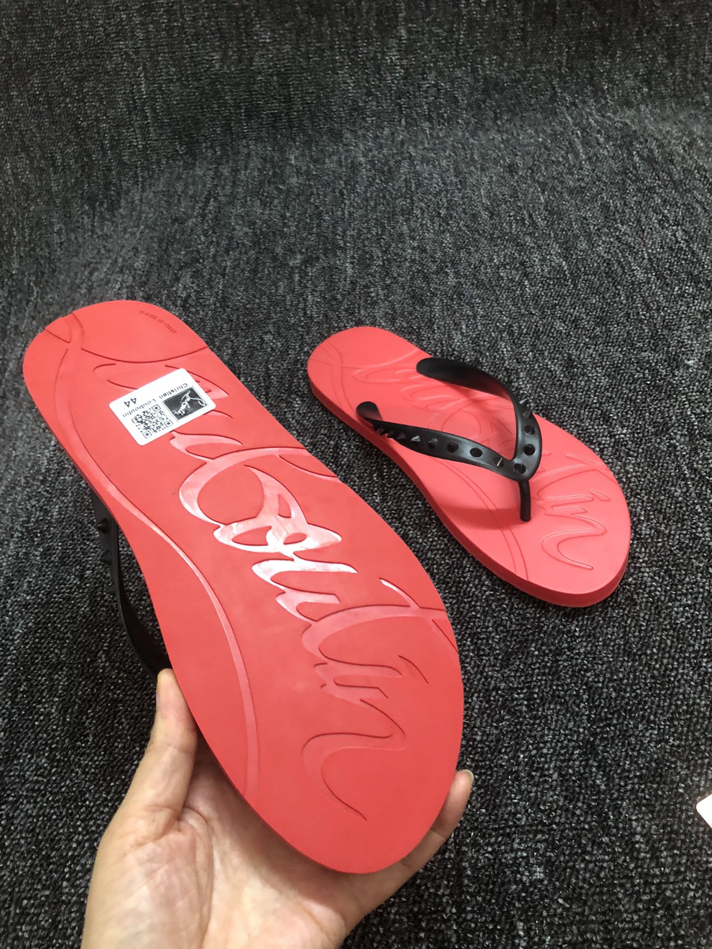 Loubouti* new flip flops