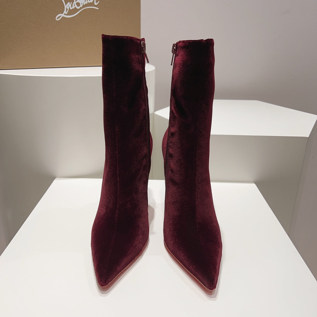 CHRIS* LOUBOU* NEW1: 1 VIP  QUEEN'S SCEPTER LIPSTICK AND HIGH HEELS