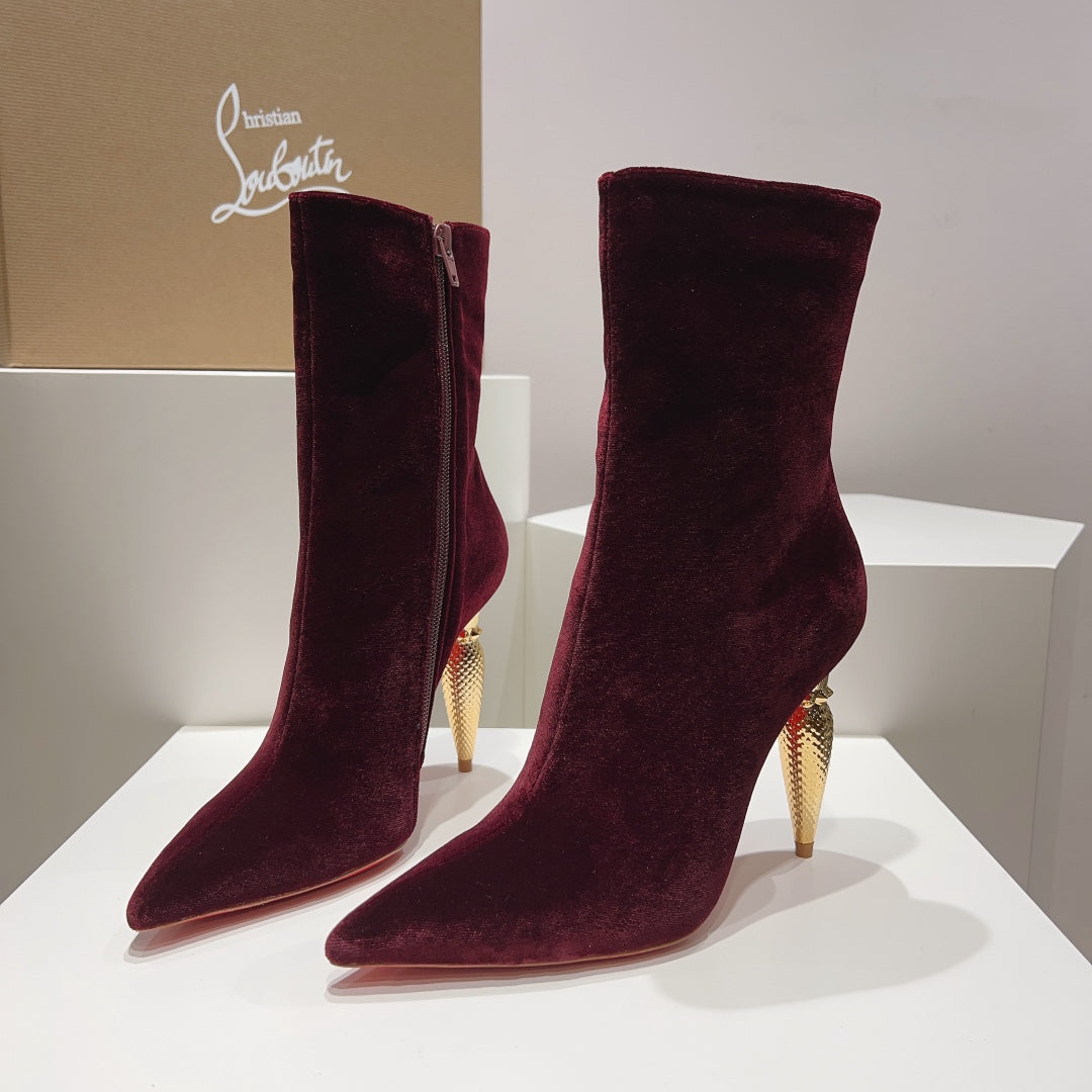 CHRIS* LOUBOU* NEW1: 1 VIP  QUEEN'S SCEPTER LIPSTICK AND HIGH HEELS