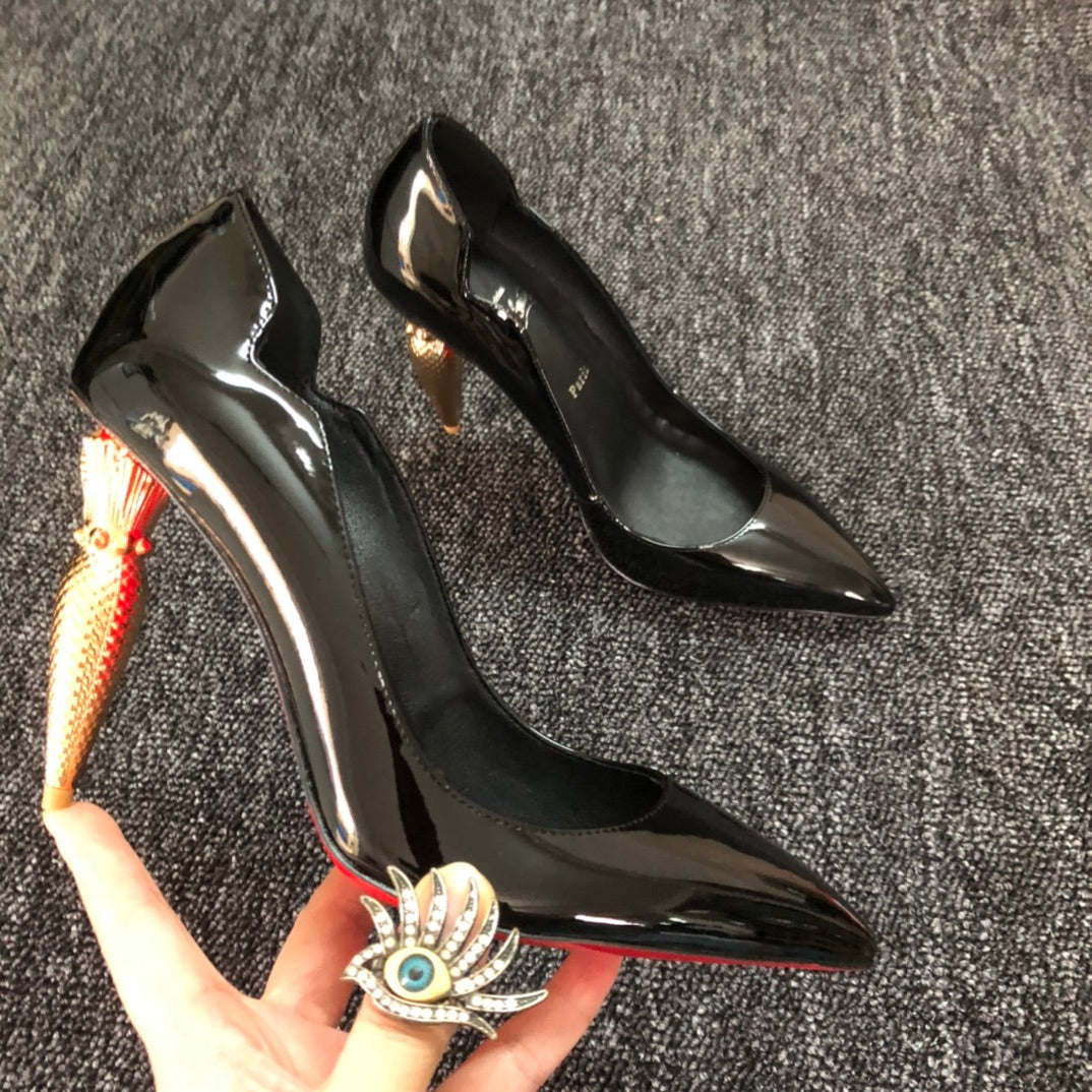 Christian Louboutin* new lipstick high heels
