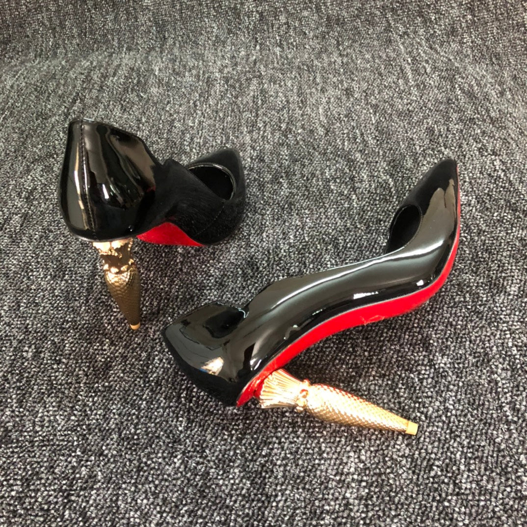 Christian Louboutin* new lipstick high heels