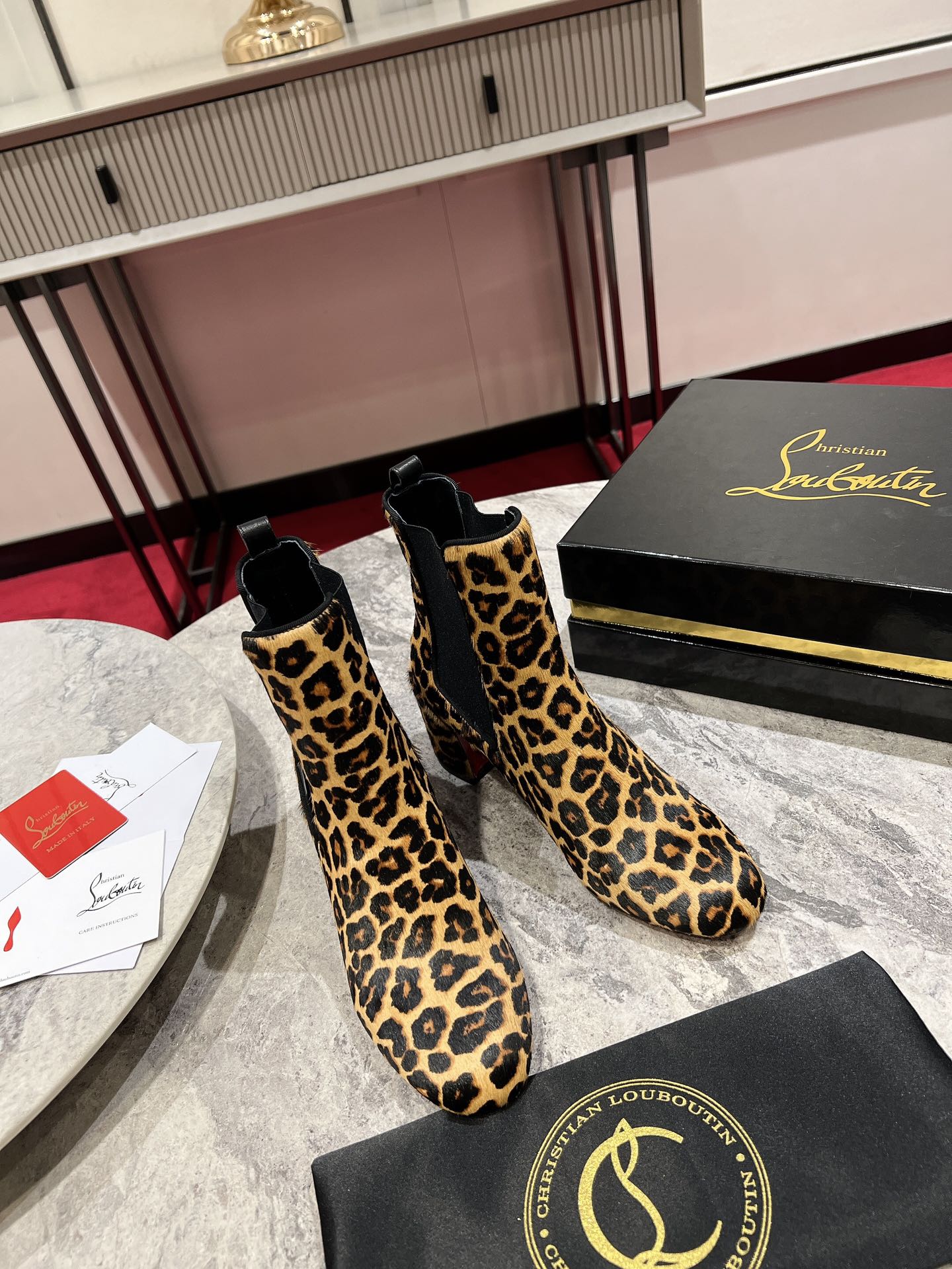 Christi* Loubout* 1:1 VIP  Top quality new leopard print boots