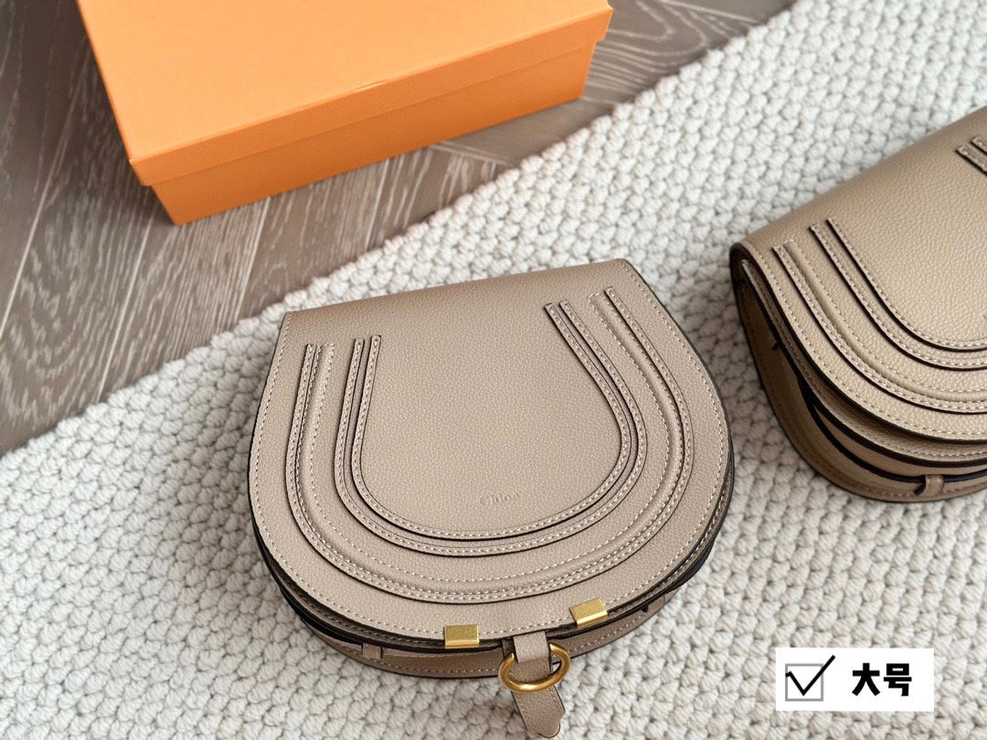 Saddle bag new Ch bag