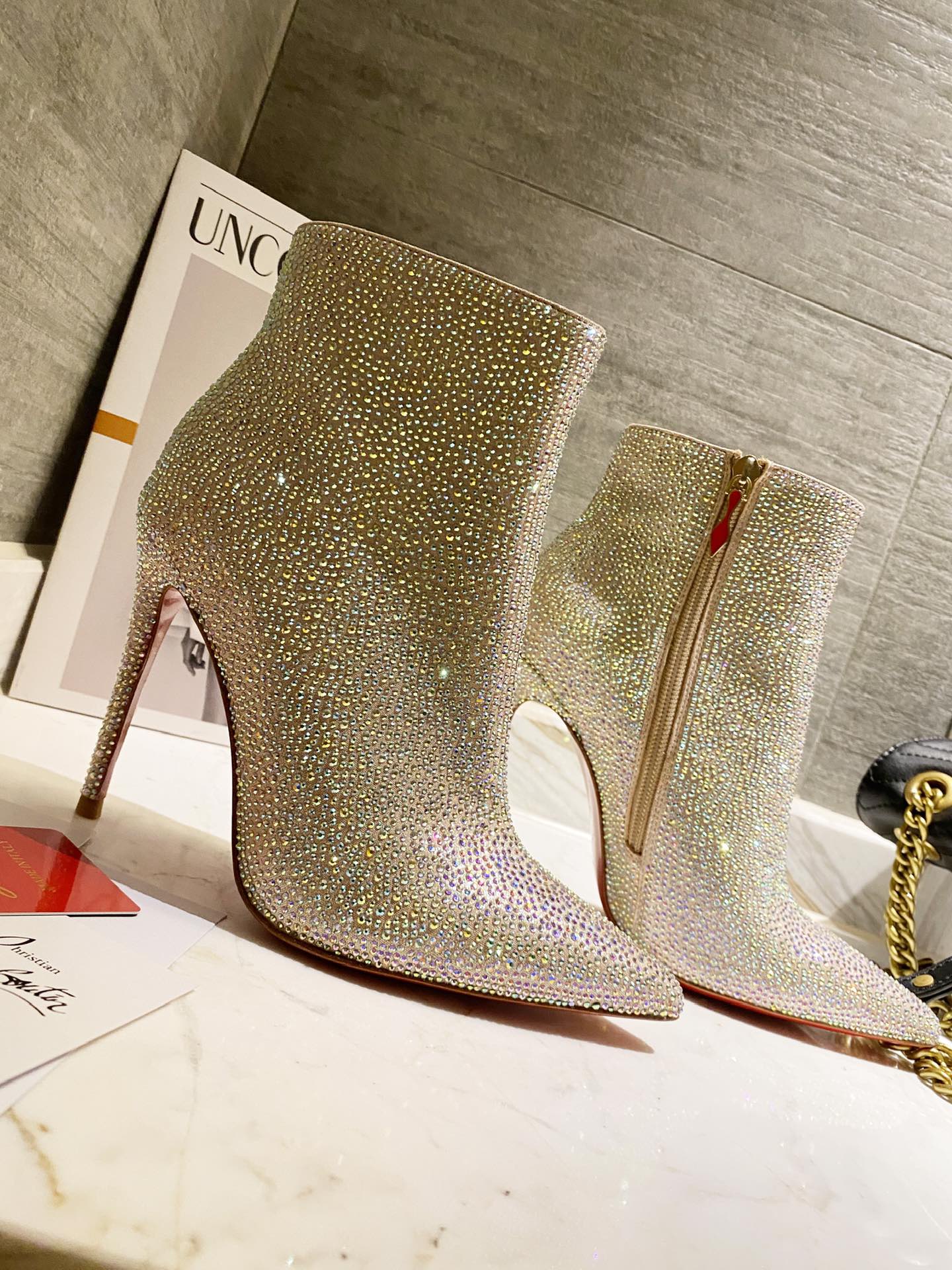 Christi** Loubout** new full diamond VIP1:1