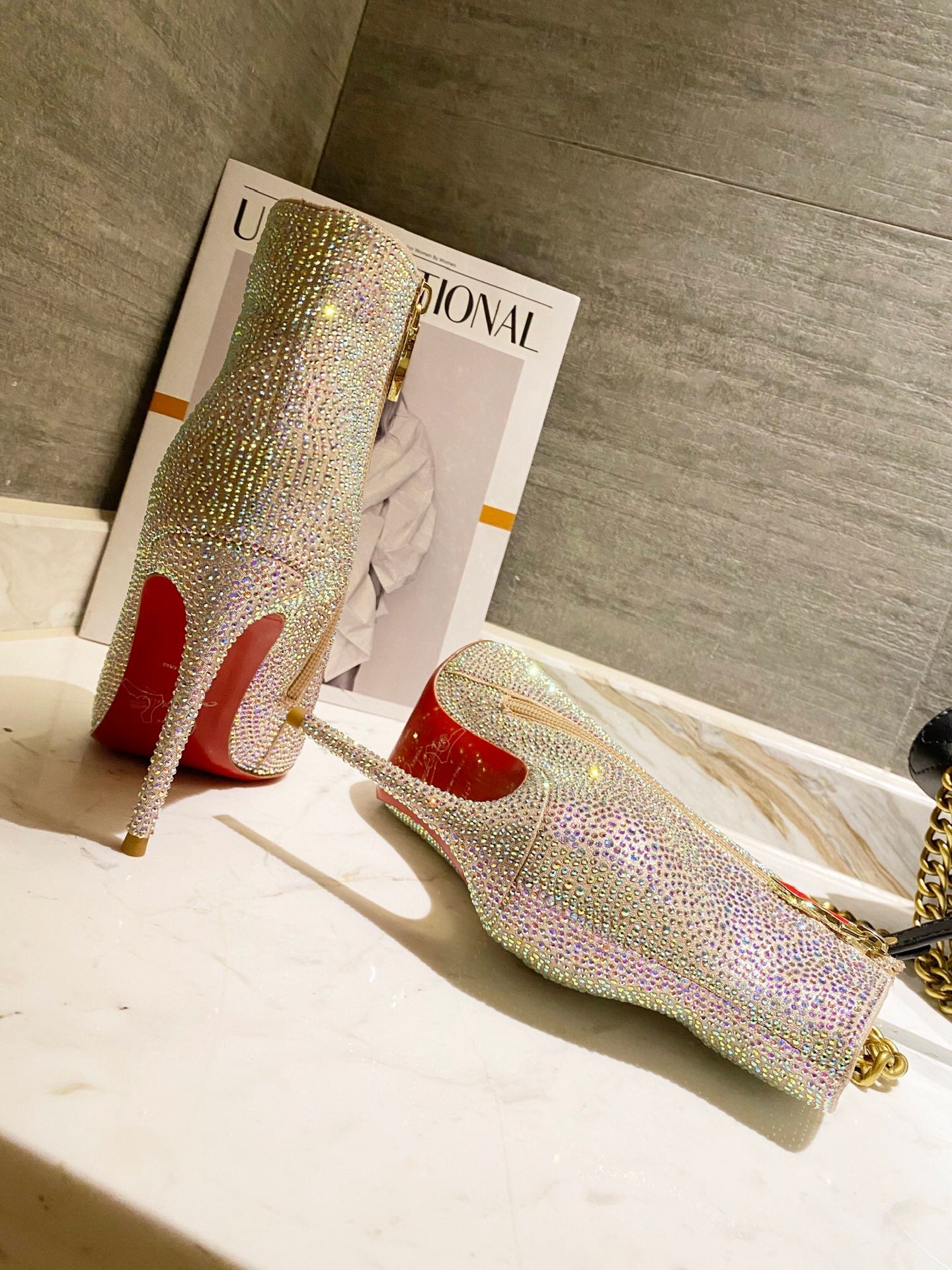 Christi** Loubout** new full diamond VIP1:1