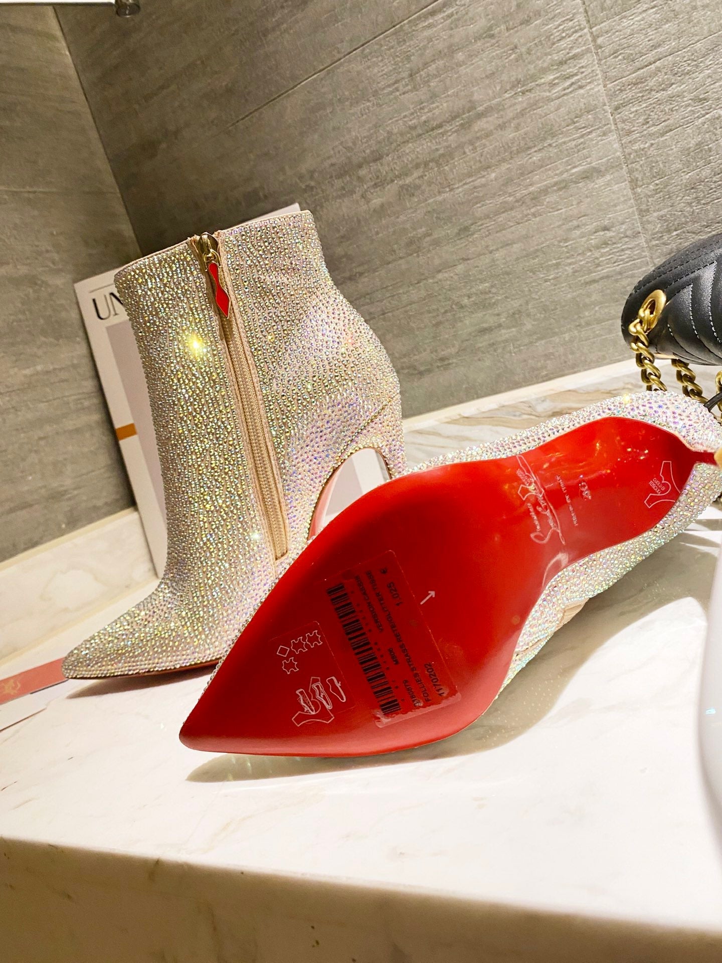 Christi** Loubout** new full diamond VIP1:1