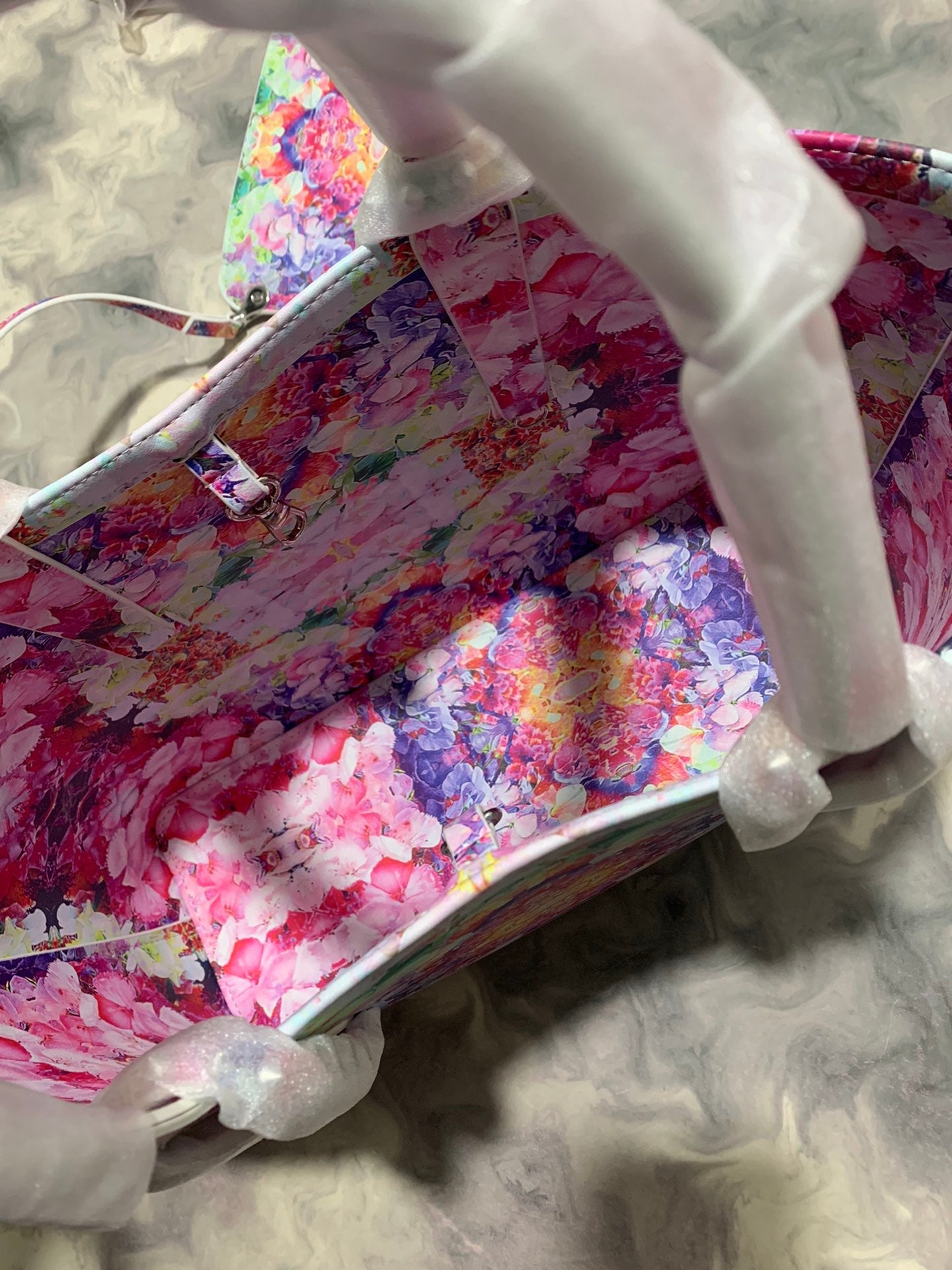 Christi** Loubout** New Flower Shoulder Bag